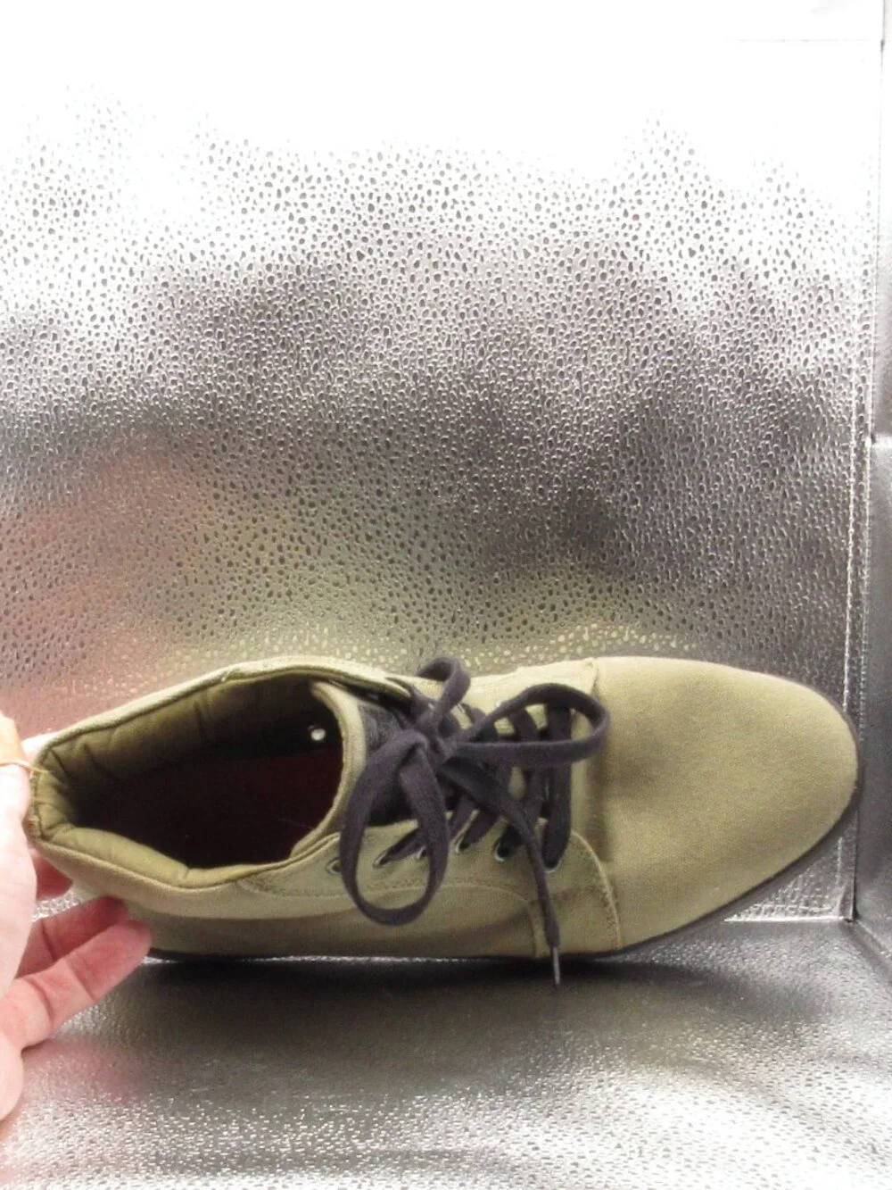 Woobies Olive Men's Canvas Hightop Shoes Size 11 Womens 12.5 Mens Excellent Cond